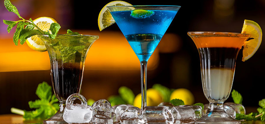 Cocteles vintage para eventos clásicos: recetas que nunca pasan de moda